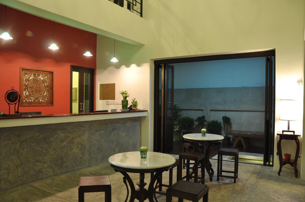 Udee Bangkok Hostel Bagian luar foto