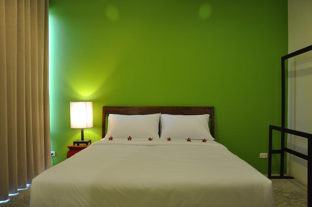Udee Bangkok Hostel Bagian luar foto
